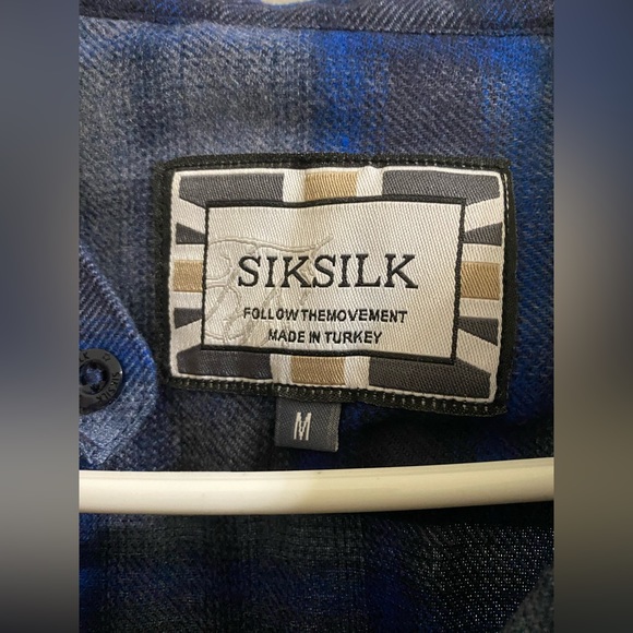 Brand New Siksilk Contrast Arm Checkered Grandad Shirt SS-12490 Blue/Black sz M - Picture 3 of 4